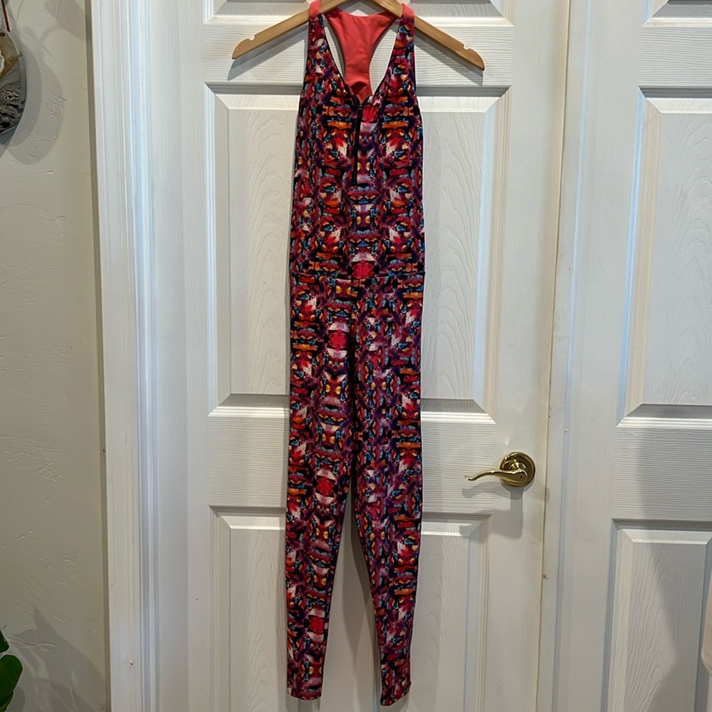 LIVE! ACTIVEWEAR Colorful Racerback Jumpsuit - Picture 3 of 16